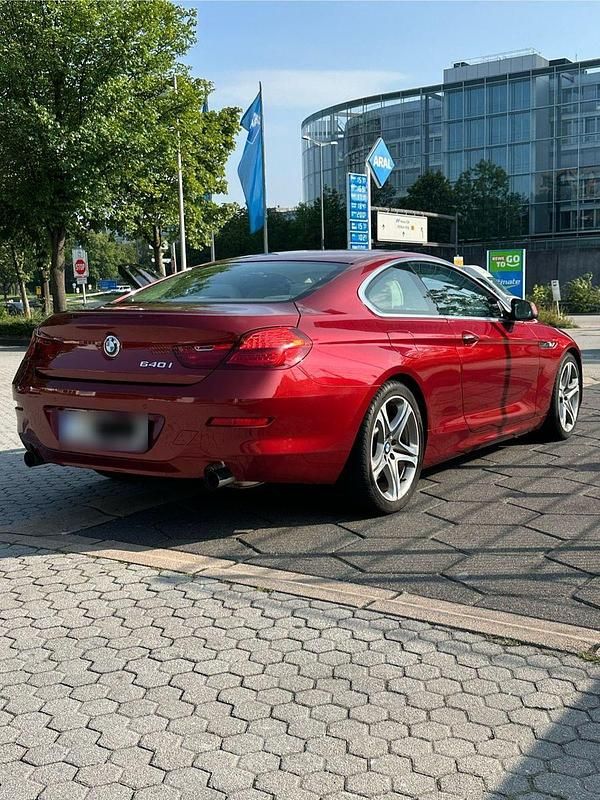 Gebraucht BMW 640 M Performance 320 PS (235 kW) 2011 Rot Coupé