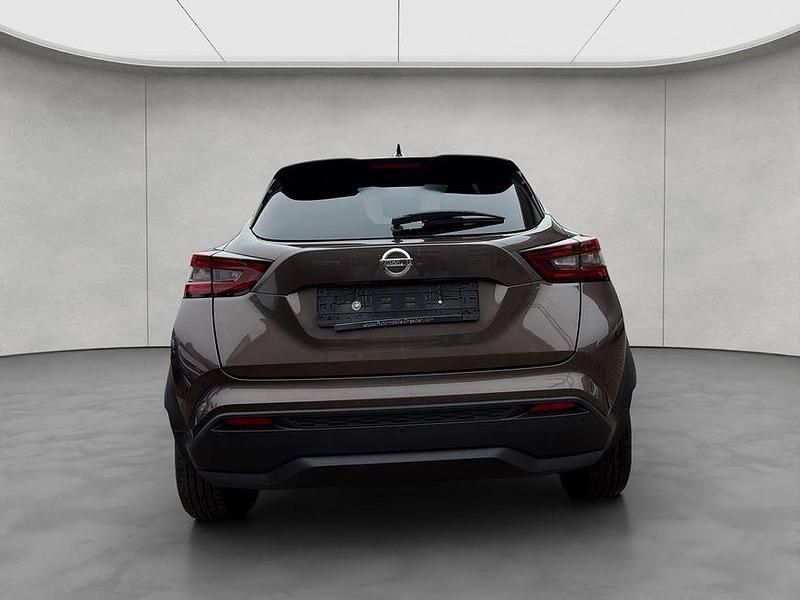 Gebraucht Nissan Juke Tekna 114 PS (83 kW) 2022 Grau SUV