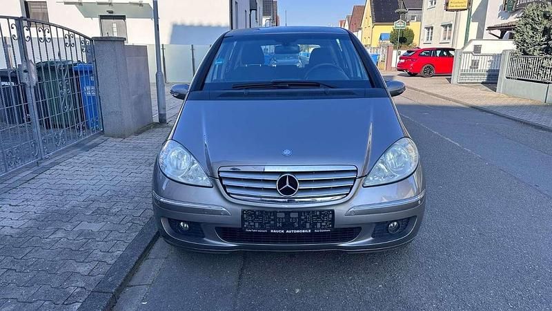 Gebraucht Mercedes A150 Elegance 95 PS (69 kW) 2008 Grau Kleinwagen
