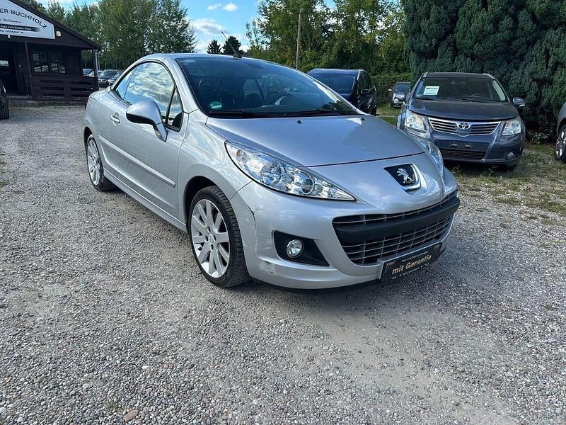 Gebraucht 2014 Peugeot 207 CC Allure Cabrio | 5.890 € (Fairer Preis) - Bild 1/4