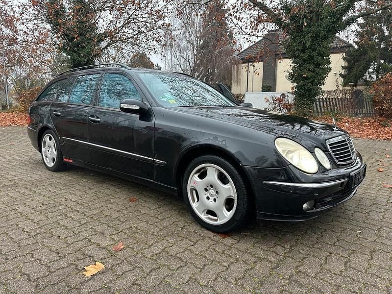 Schwarz Gebraucht 2004 Mercedes E280 Kombi | 1.600 € (Guter Preis) - Bild 1/4