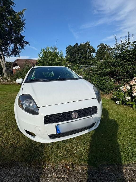 Weiß Gebraucht 2008 Fiat Punto Dynamic Kleinwagen | 1.300 € (Guter Preis) - Bild 1/4