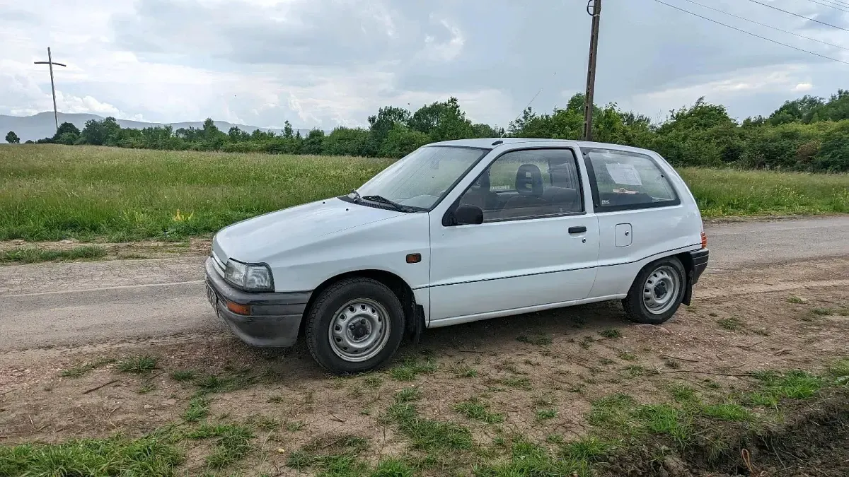 Gebraucht Daihatsu Charade 37 PS (27 kW) 1987 Weiß Kleinwagen