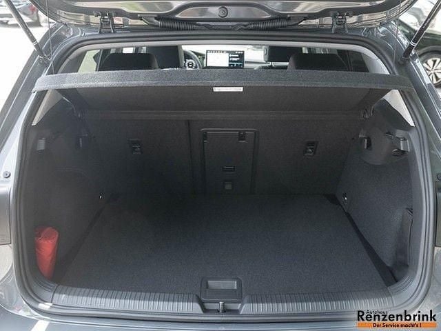 Gebraucht VW Golf VIII Business 150 PS (110 kW) 2025 Grau Limousine