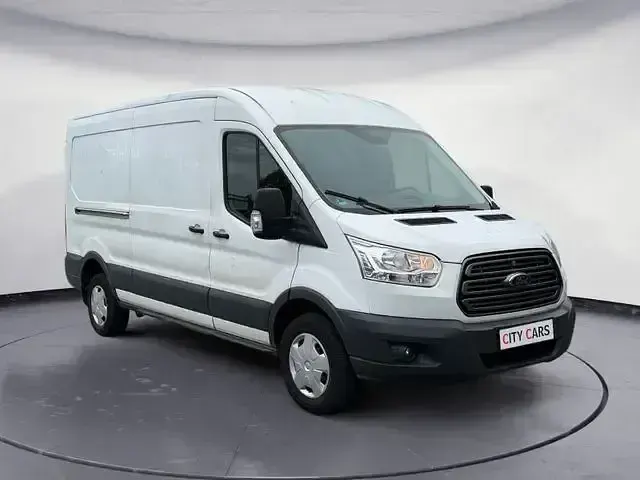 Gebraucht Ford Transit Trend 125 PS (91 kW) 2015 Weiß Van