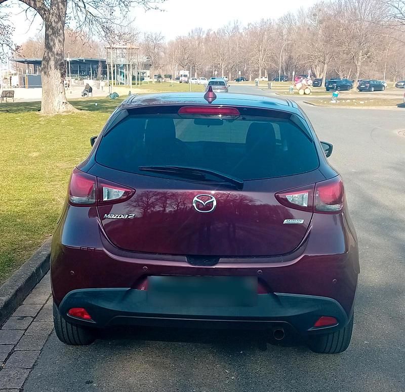 Gebraucht Mazda 2 90 PS (66 kW) 2019 Rot Kleinwagen