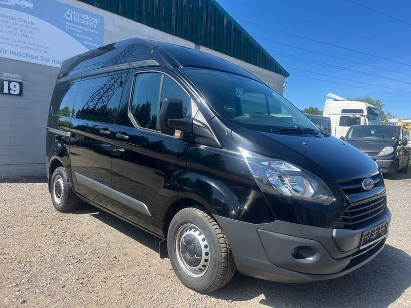 Schwarz Gebraucht 2017 Ford Transit Van / Kleinbus | 25.490 € - Bild 1/4