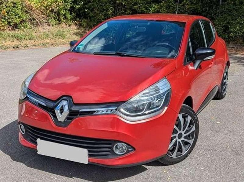 Rot Gebraucht 2014 Renault Clio GrandTour Dynamique Kombi | 5.100 € (Fairer Preis) - Bild 1/4