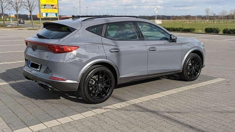Grau Gebraucht 2022 Cupra Formentor VZ SUV | 29.999 € (Superpreis) - Bild 1/4