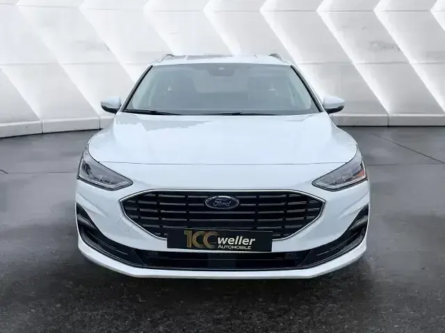 Używany Ford Focus Titanium 116 KM (85 kW) 2025 Biały Kombi