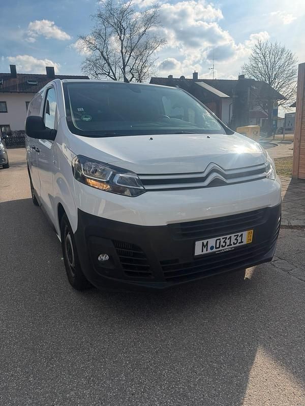 Gebraucht Citroën Jumpy 150 PS (110 kW) 2021 Weiß Van / Kleinbus