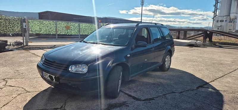 Gebraucht VW Golf IV 102 PS (75 kW) 2002 Blau Kombi
