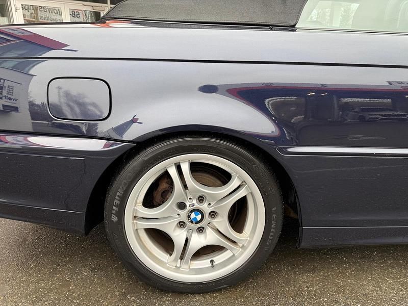 Gebraucht BMW 318 Cabriolet 150 PS (110 kW) 2002 Blau Cabrio