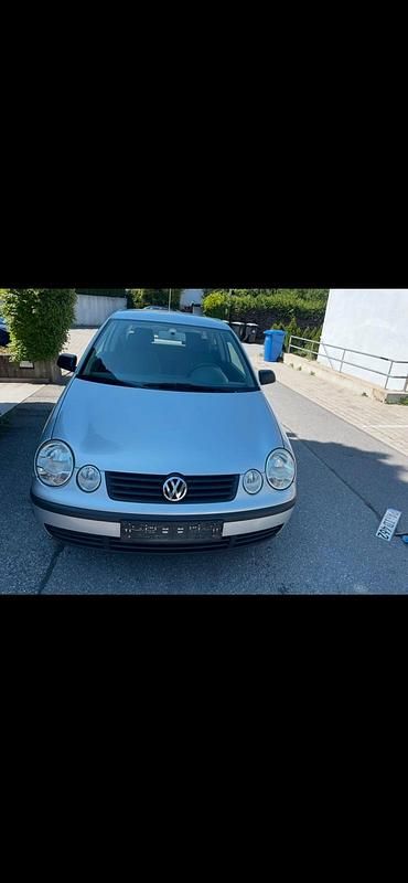 Silber Gebraucht 2004 VW Polo Kleinwagen | 1.150 € (Fairer Preis) - Bild 1/4