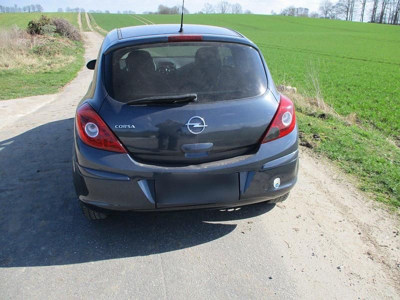 Gebraucht Opel Corsa 87 PS (63 kW) 2010 Grau Kleinwagen