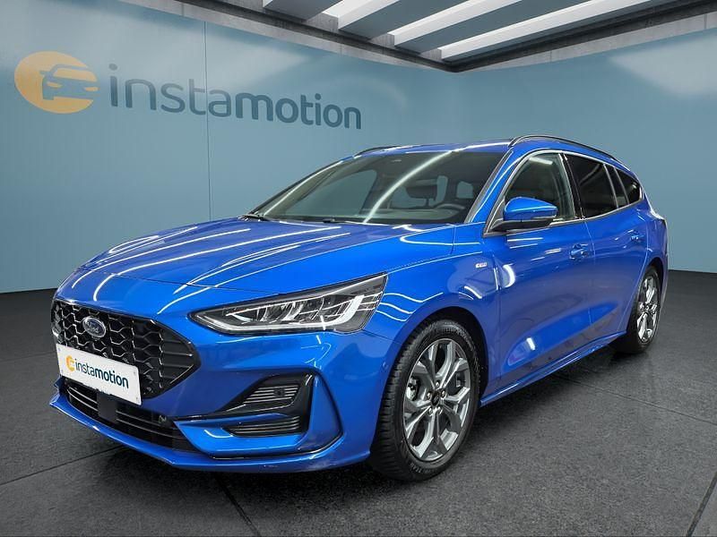 Blau Gebraucht 2024 Ford Focus Kombi | 29.349 € (Etwas zu teuer) - Bild 1/4