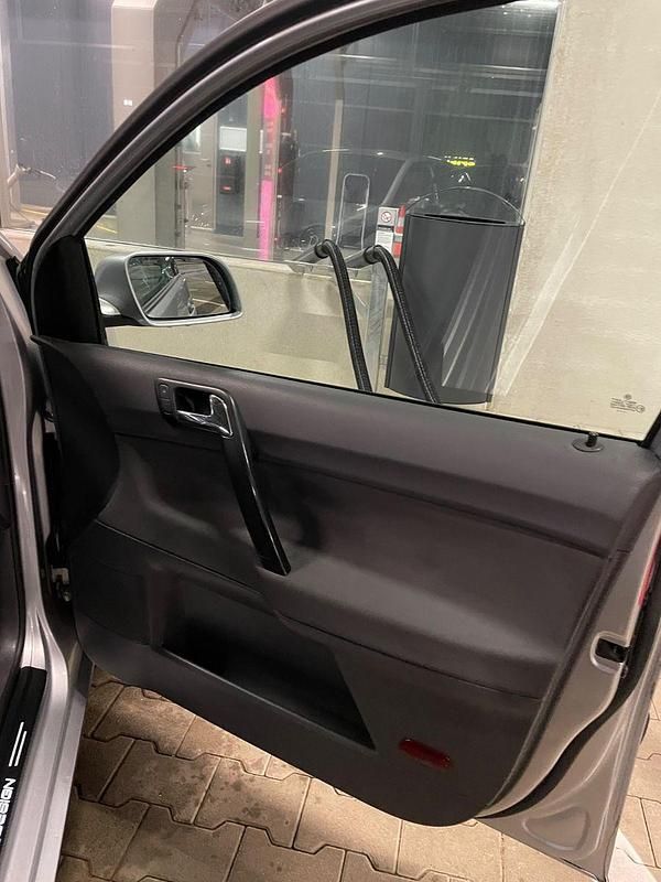 Gebraucht VW Polo 64 PS (47 kW) 2003 Silber Kleinwagen