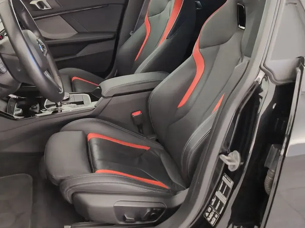 Gebraucht BMW 220 Performance 178 PS (130 kW) 2024 Schwarz Coupé