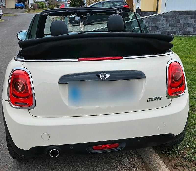 Gebraucht Mini Cooper Cabriolet Pepper 136 PS (100 kW) 2019 Beige Cabrio