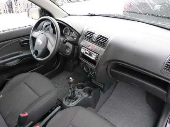 Gebraucht Kia Picanto 65 PS (47 kW) 2009 Schwarz Kleinwagen