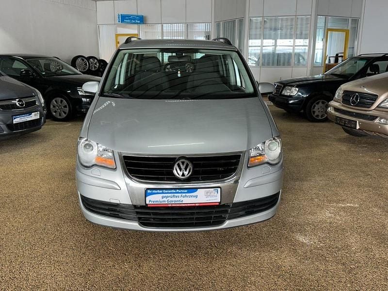 Gebraucht VW Touran United 105 PS (77 kW) 2008 Silber Van / Kleinbus