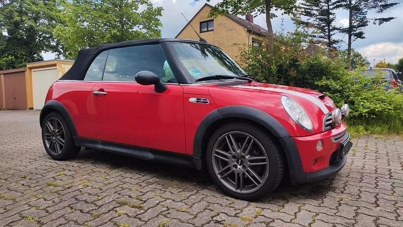 Rot Gebraucht 2006 Mini Cooper S Cabriolet Cabrio | 2.950 € (Guter Preis) - Bild 1/4