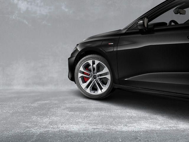 Gebraucht Audi A3 S-Line 272 PS (200 kW) 2025 Mythosschwarz metallic Limousine