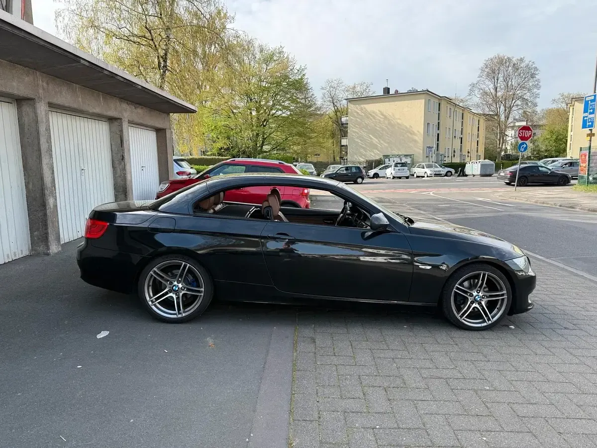 Gebraucht BMW 320 Cabriolet 184 PS (135 kW) 2011 Cabrio