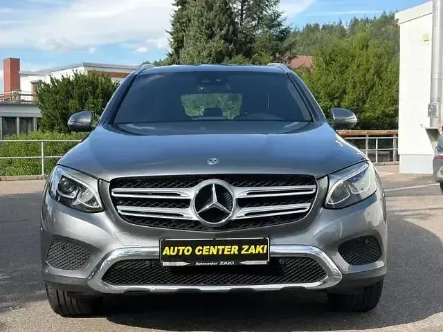 Gebraucht Mercedes GLC220 170 PS (125 kW) 2018 Grau SUV