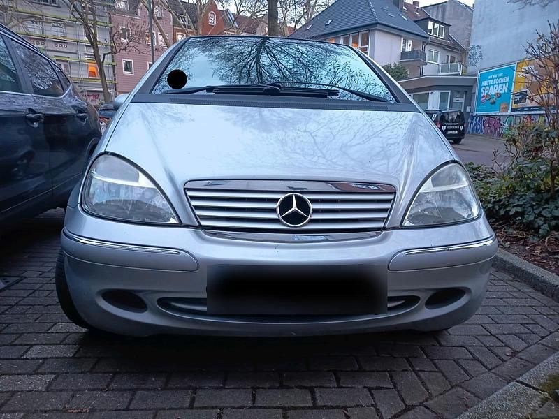 Gebraucht Mercedes A160 102 PS (75 kW) 2001 Silber Limousine