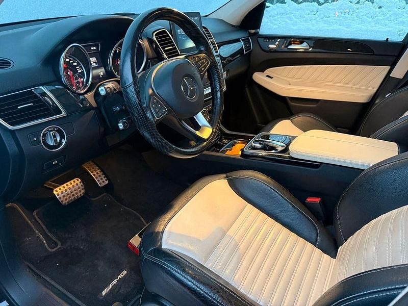 Gebraucht Mercedes GLE450 AMG AMG 367 PS (269 kW) 2016 Schwarz SUV