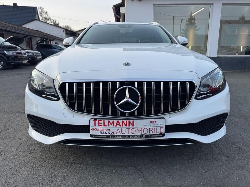 Gebraucht Mercedes E200 184 PS (135 kW) 2017 Weiß Kombi