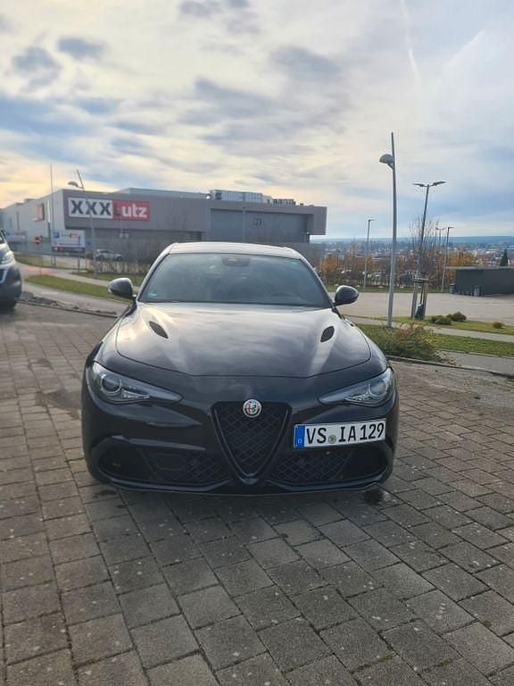 Gebraucht 2021 Alfa Romeo Giulia Limousine | 59.000 € (Etwas zu teuer) - Bild 1/4