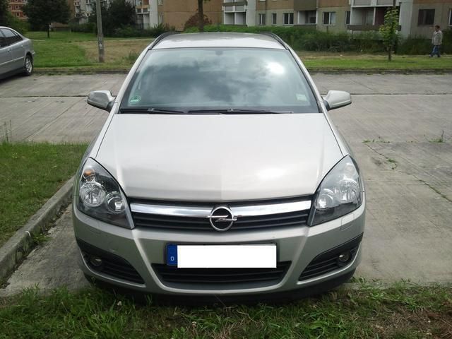 Gebraucht Opel Astra Edition 120 PS (88 kW) 2006 Grau metallic Kombi