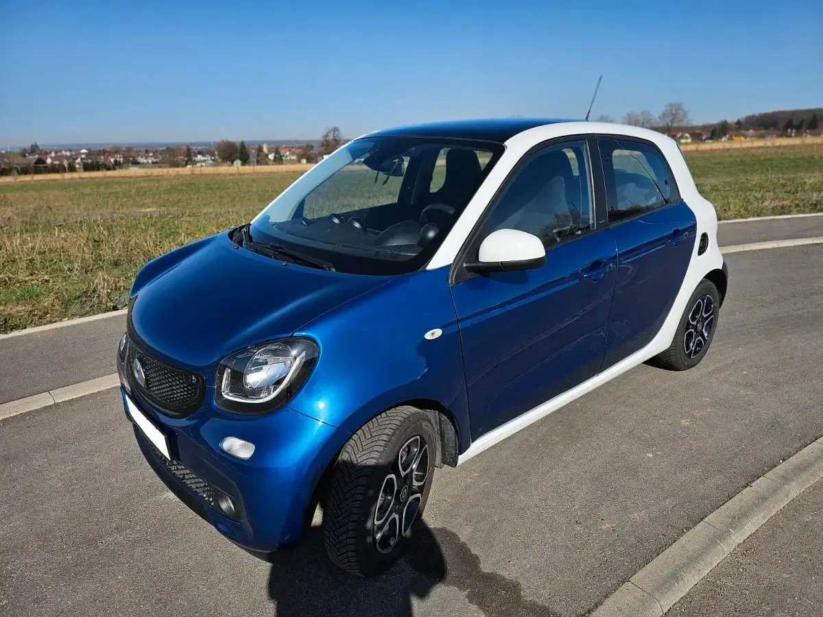 Gebraucht Smart ForFour 90 PS (66 kW) 2019 Kleinwagen