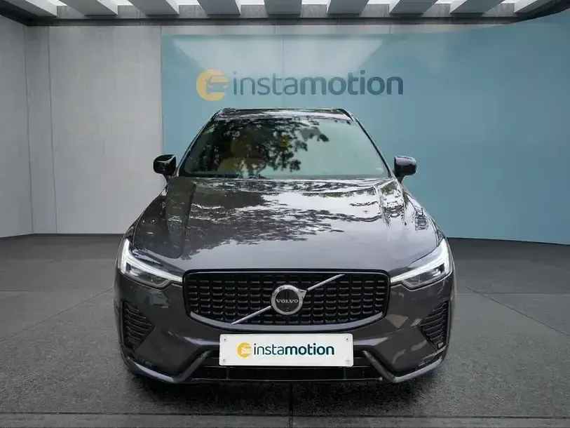Gebraucht Volvo XC60 Ultimate 197 PS (144 kW) 2024 Grau SUV