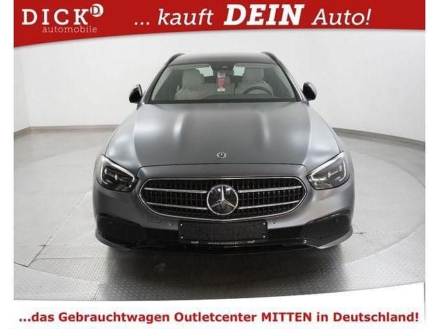 Gebraucht Mercedes E300 Night 320 PS (235 kW) 2021 Kombi