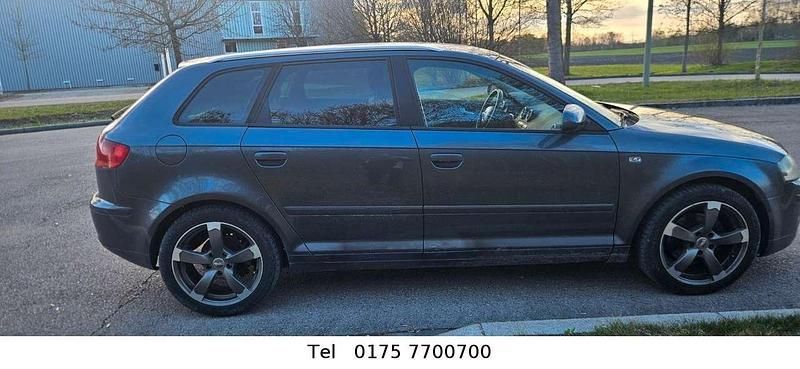 Gebraucht Audi A3 Sportback Ambition 150 PS (110 kW) 2005 Delfingrau metallic Kleinwagen