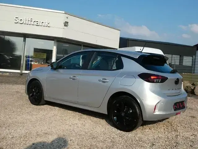 Gebraucht Opel Corsa Edition 110 PS (80 kW) 2025 Kristallsilber (metallic) Kleinwagen