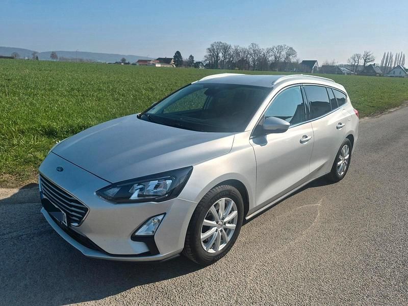 Gebraucht Ford Focus 120 PS (88 kW) 2021 Silber Kombi