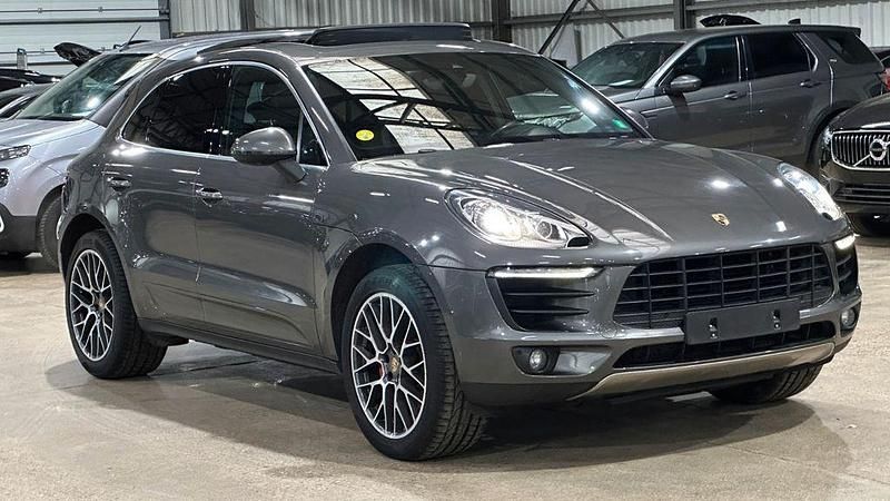 Gebraucht Porsche Macan S 258 PS (189 kW) 2015 Grau SUV
