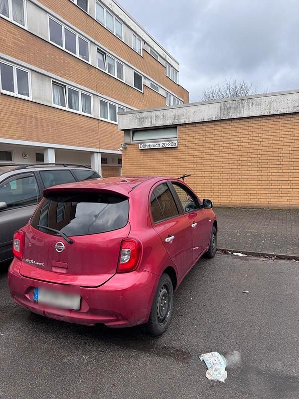 Gebraucht Nissan Micra 98 PS (72 kW) 2016 Rot Kleinwagen