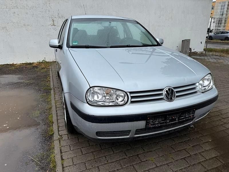 Gebraucht VW Golf IV Ocean 102 PS (75 kW) 2003 Silber Limousine