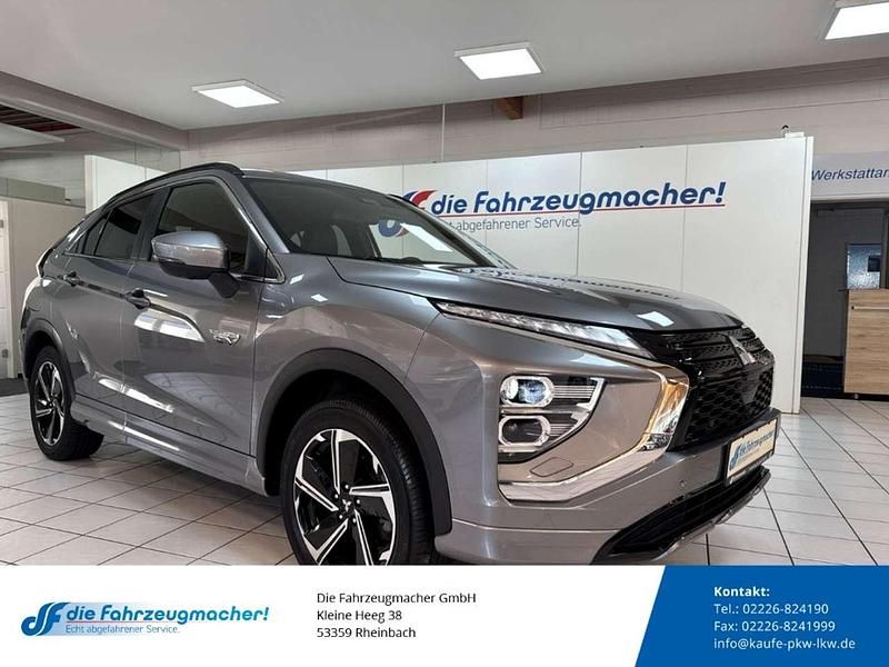 Platinumgrau (m) Gebraucht 2022 Mitsubishi Eclipse Plus SUV | 18.988 € - Bild 1/4