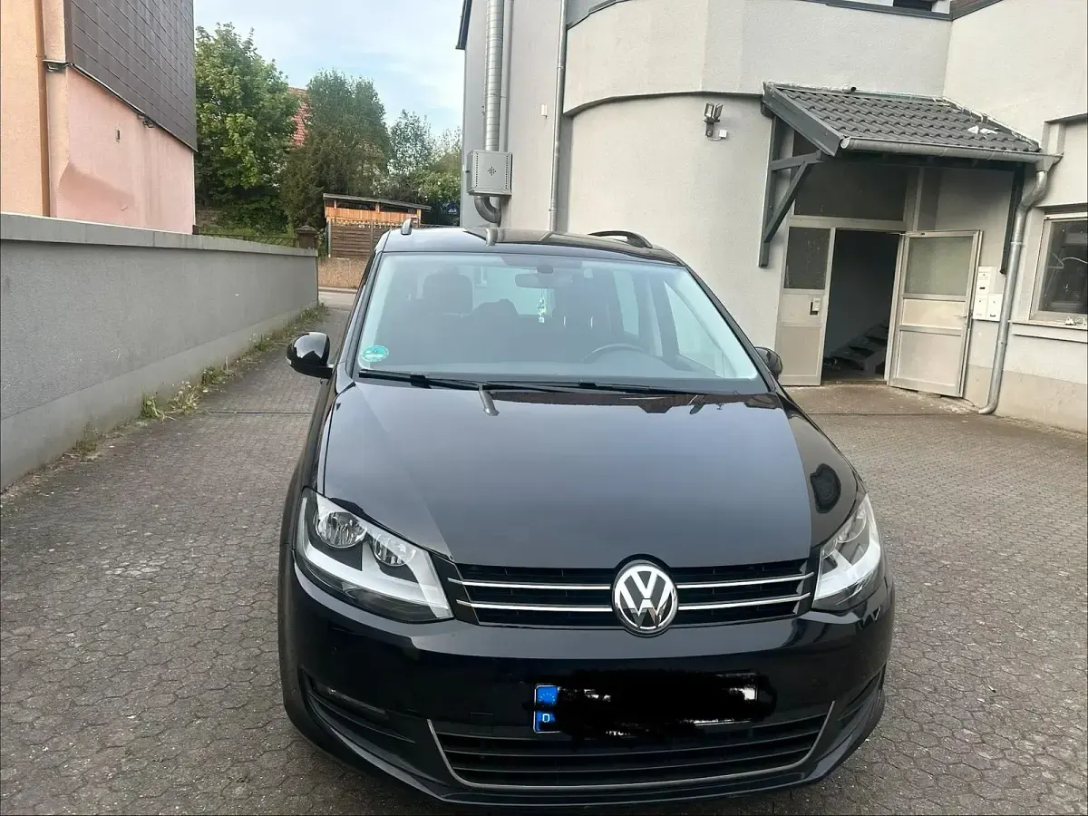 Gebraucht VW Sharan 150 PS (110 kW) 2017 Schwarz Van / Kleinbus
