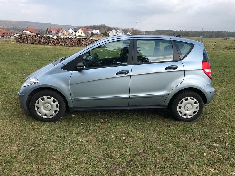 Gebraucht Mercedes A160 82 PS (60 kW) 2006 Blau Limousine