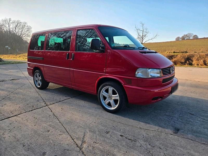 Używany VW T4 151 KM (111 kW) 1999 Czerwony Van