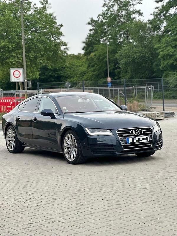Schwarz Gebraucht 2011 Audi A7 Sportback Comfort Kleinwagen | 13.600 € (Fairer Preis) - Bild 1/4