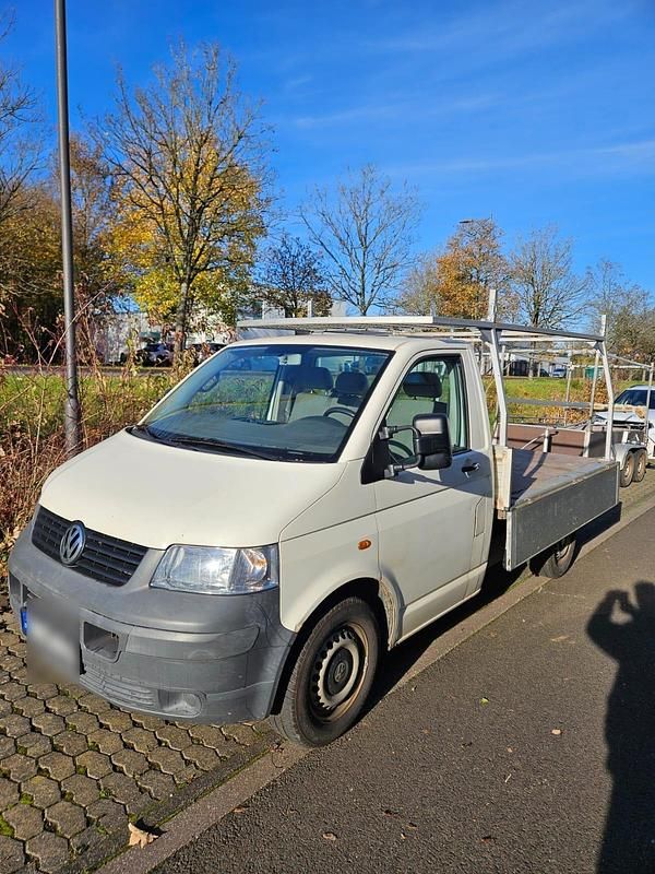 Weiß Gebraucht 2003 VW T4 Van | 5.500 € (Guter Preis) - Bild 1/4