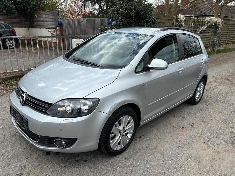 Gebraucht VW Golf VII 105 PS (77 kW) 2013 Silber Kombi